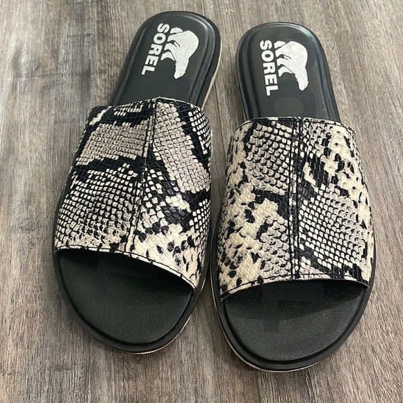 Sorel Women's Ella II Snakeprint SIide Sandal NEW - Picture 1 of 6